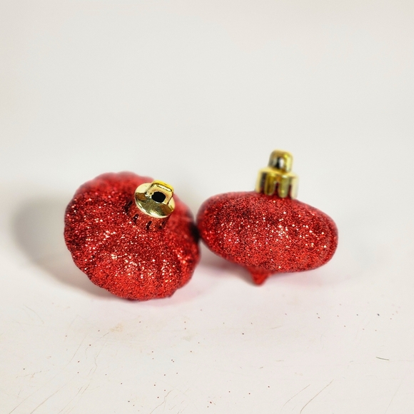 RED BABY CHRISTMAS ORNAMENTS - Picture 7 of 8